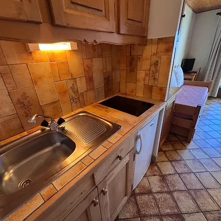 Apartman Ban Rouge, Chez Francine Notre-Dame-de-Bellecombe