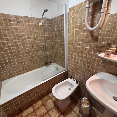 Apartman Ban Rouge, Chez Francine *